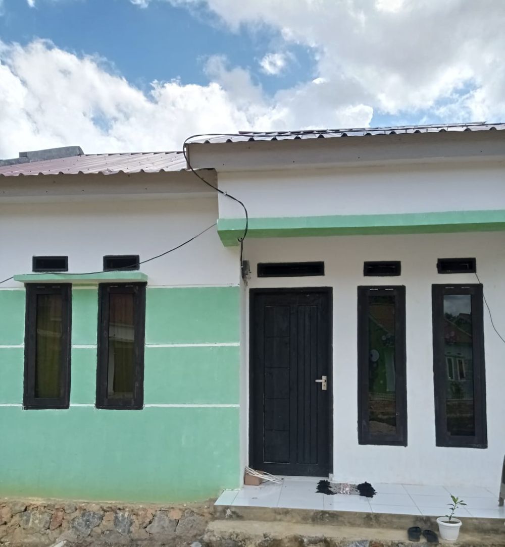 foto tampak rumah tipe 36/96 perumahan PERMATA INDAH