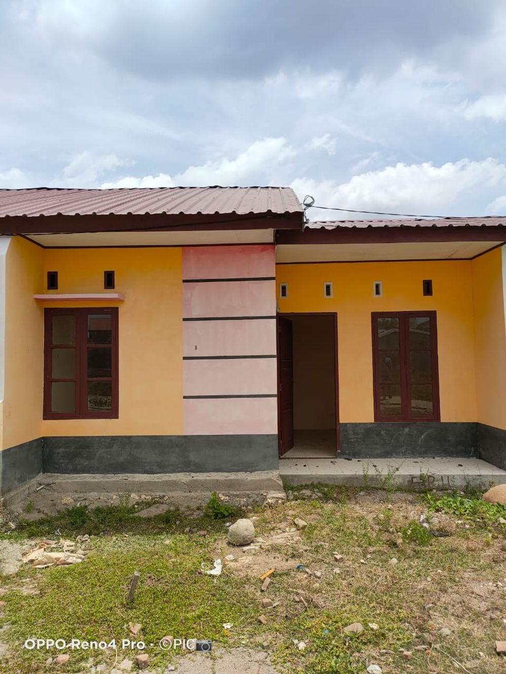 foto tampak rumah tipe 36 perumahan ARUNG GRAHA RESIDENCE