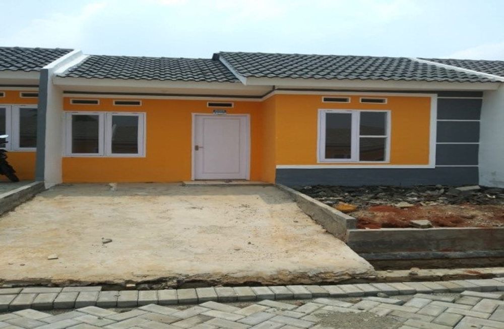 foto tampak rumah tipe 27/60 perumahan Cibadung Bogor Residence