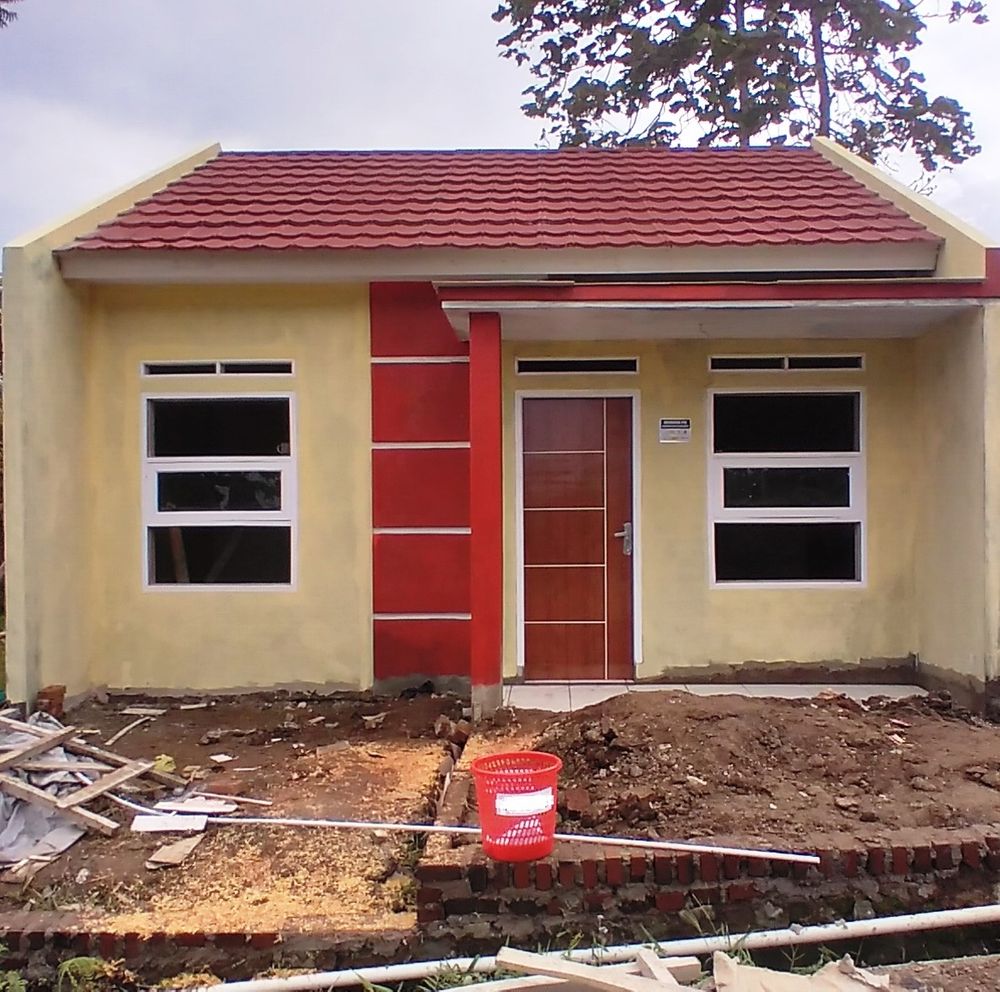 foto tampak rumah tipe 36/72 perumahan Situgede Madani (MBR)