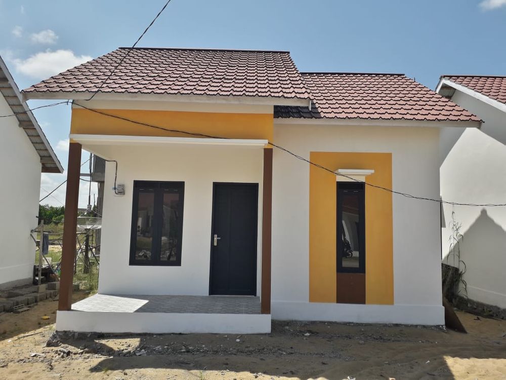 foto tampak rumah tipe 36 perumahan Grand Kayong Adhyaksa Residence