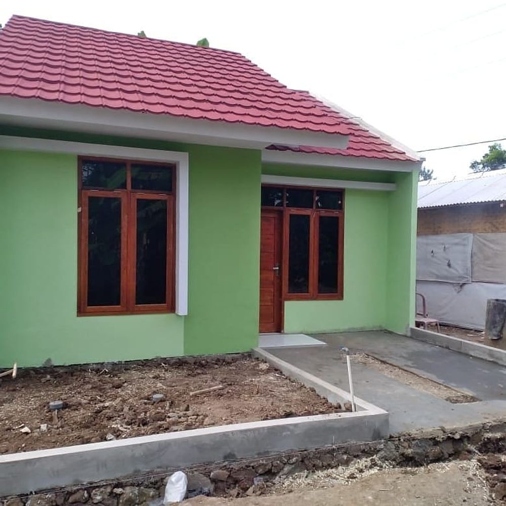 foto tampak rumah tipe 36/60 perumahan Al-Kautsar Cimuncang