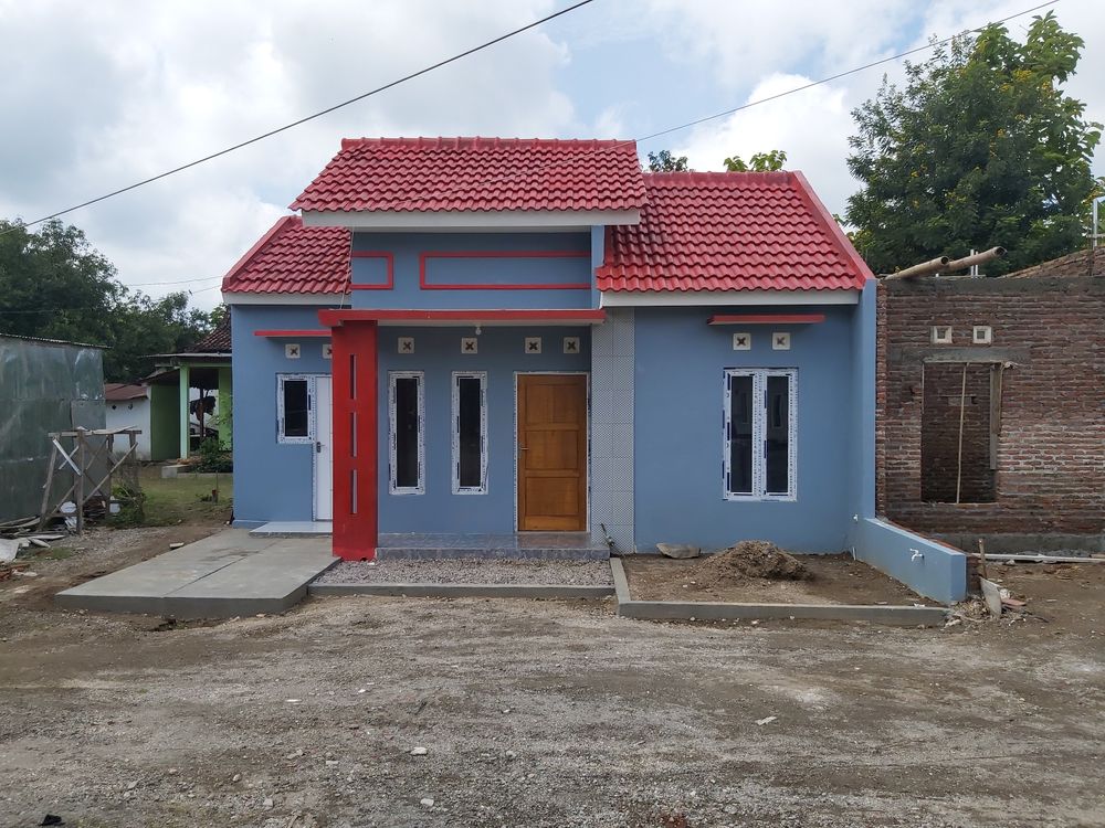 foto tampak rumah tipe 36/83 perumahan PERUMAHAN PURI TAWANG REJO INDAH