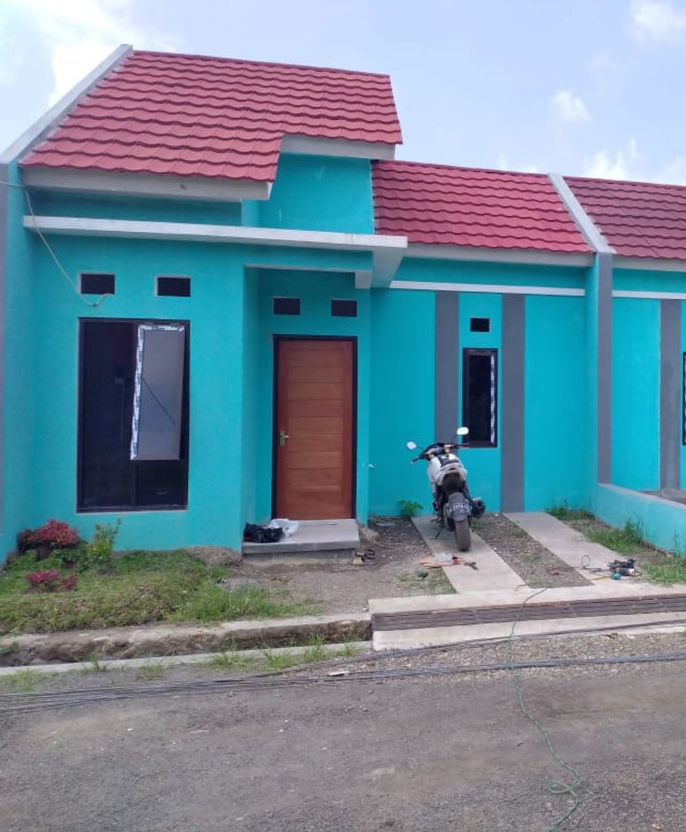 foto tampak rumah tipe 30 perumahan Taman Hijau Slawi