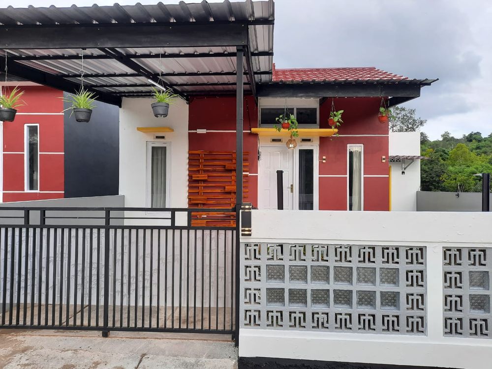 foto tampak rumah tipe komersil 36/105 M² perumahan Biinmaffo Residence Kefamenanu