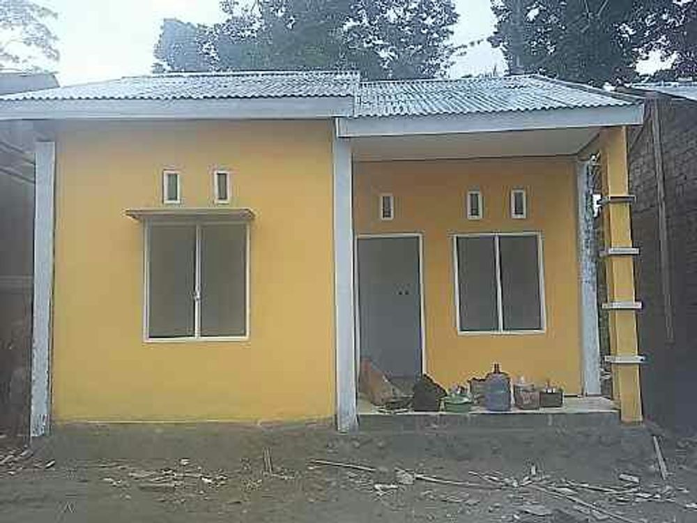 foto tampak rumah tipe 36 perumahan GRIYA MANGGOAPI