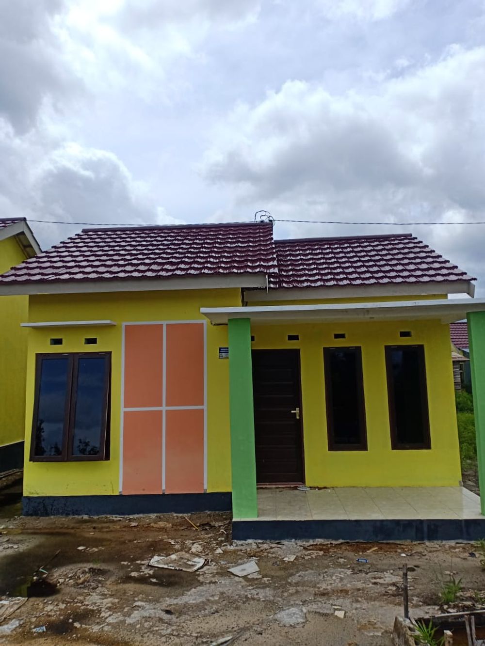 foto tampak rumah tipe 36 Subsidi perumahan King Land V Blok K