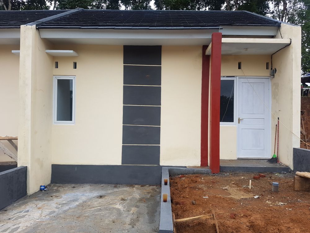 foto tampak rumah tipe 50/133 perumahan Kota Impian