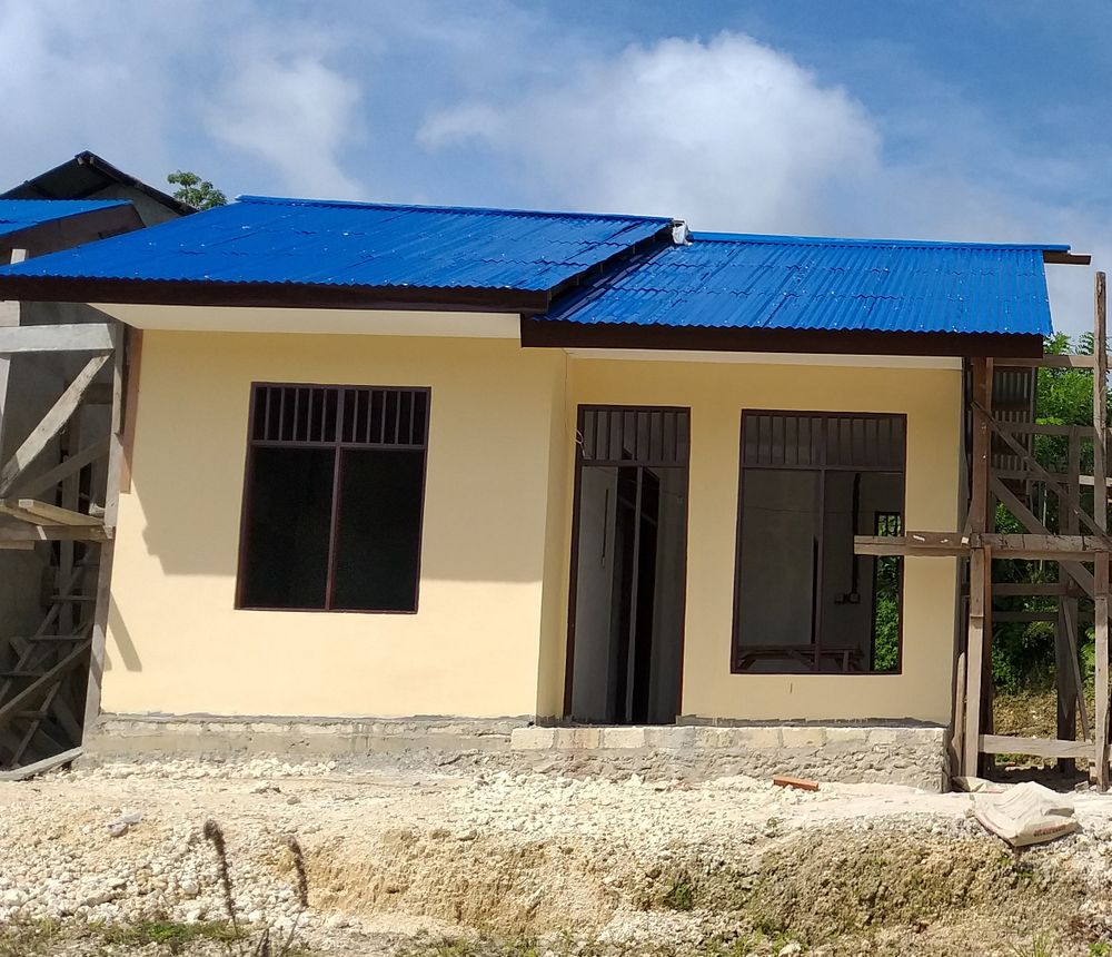 foto tampak rumah tipe T 36 perumahan Griya Mandouw Indah 2