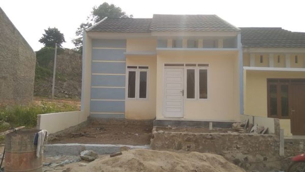 foto tampak rumah tipe 36 perumahan GITA GREEN BAKUNG 2