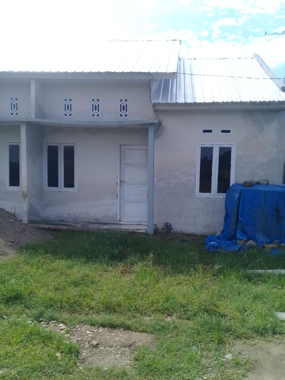 foto tampak rumah tipe 36/78 perumahan Griya Malewang Permai