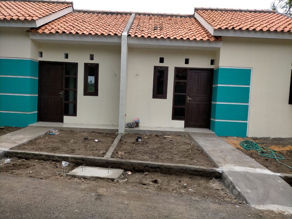 foto tampak rumah tipe 30/70 perumahan Griya danawarih estate