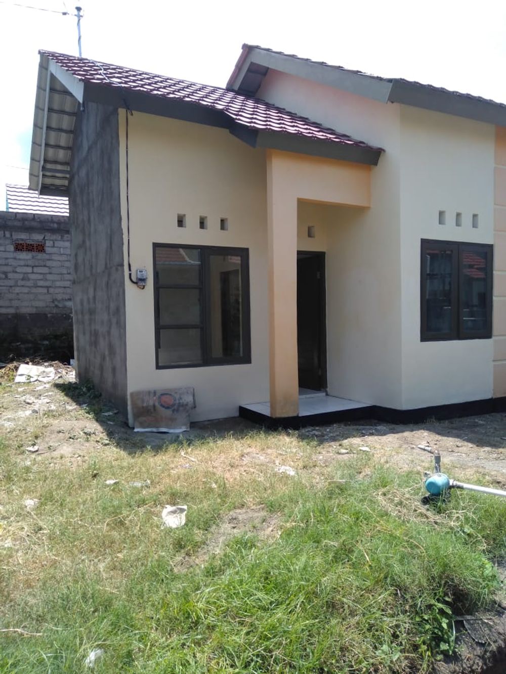 foto tampak rumah tipe 36/90 m2 perumahan PERUMAHAN TAMAN ASRI TINGA-TINGA