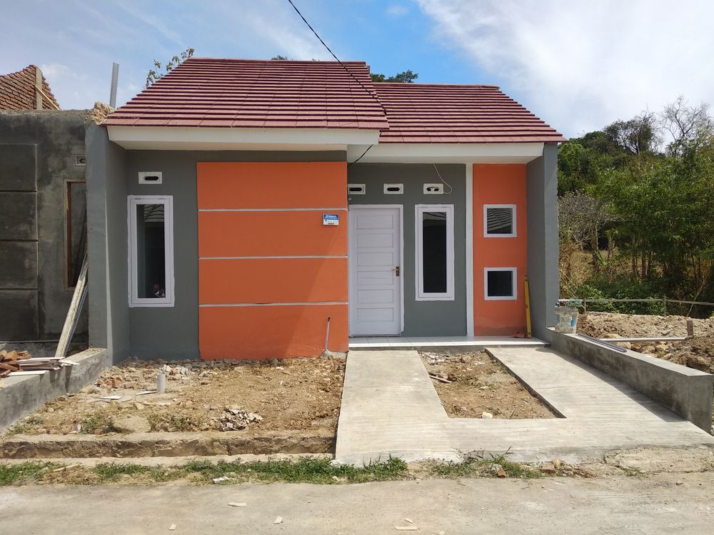 foto tampak rumah tipe 36/72 perumahan Permata Indah Getasan