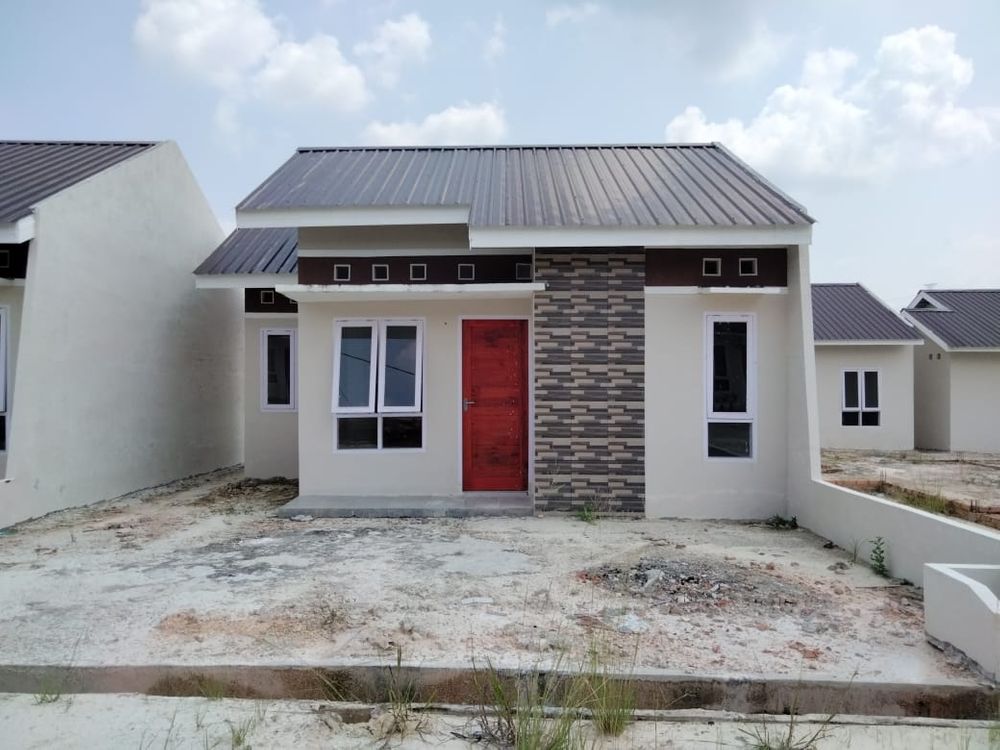 foto tampak rumah tipe 36/102 perumahan BUKIT INDAH PESONA