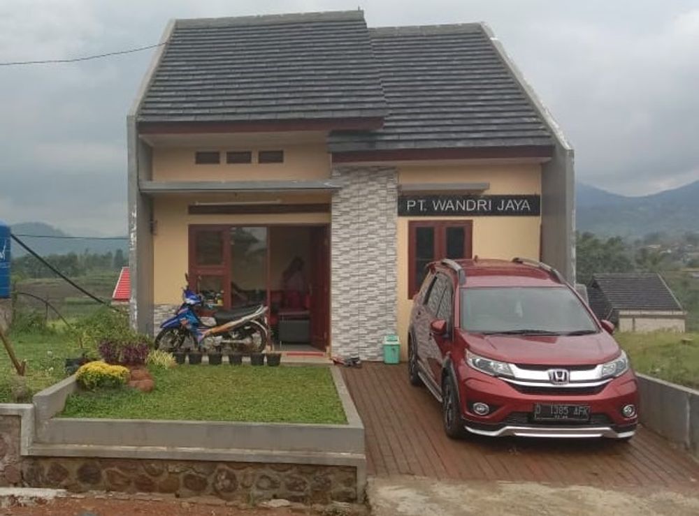 foto tampak rumah tipe 45/90 perumahan Pasir Jambu Regency 01