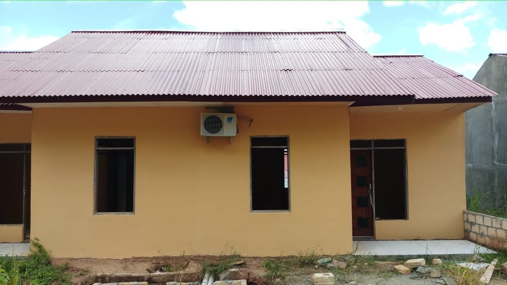foto tampak rumah tipe 36 perumahan GRAHA AMPERA