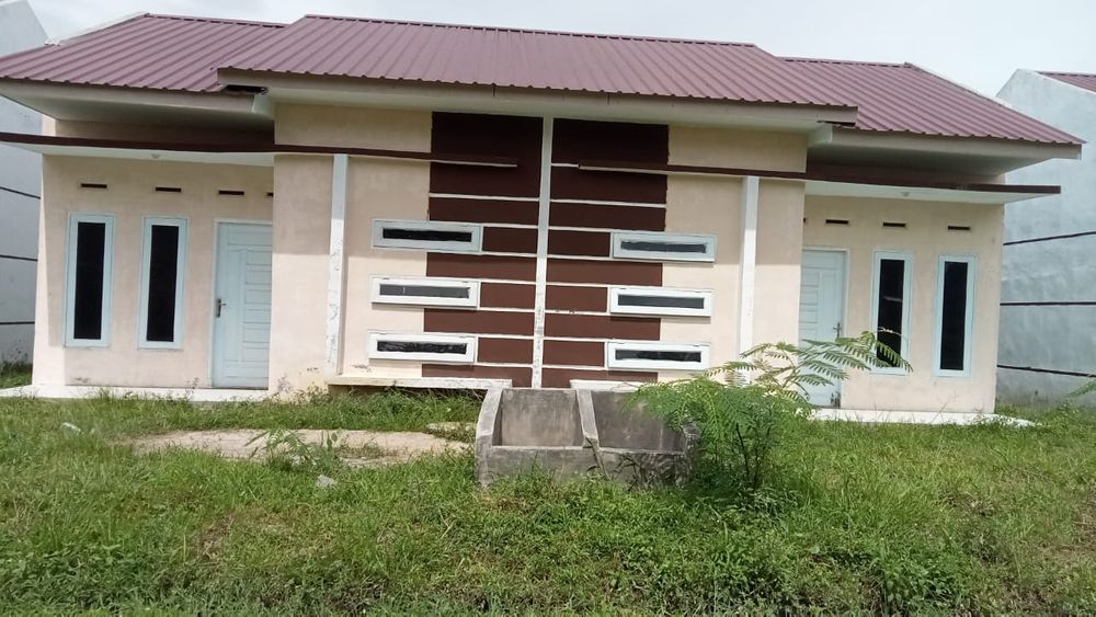 foto tampak rumah tipe TPE 36 perumahan Perumahan Royal Graha Aquila Residence