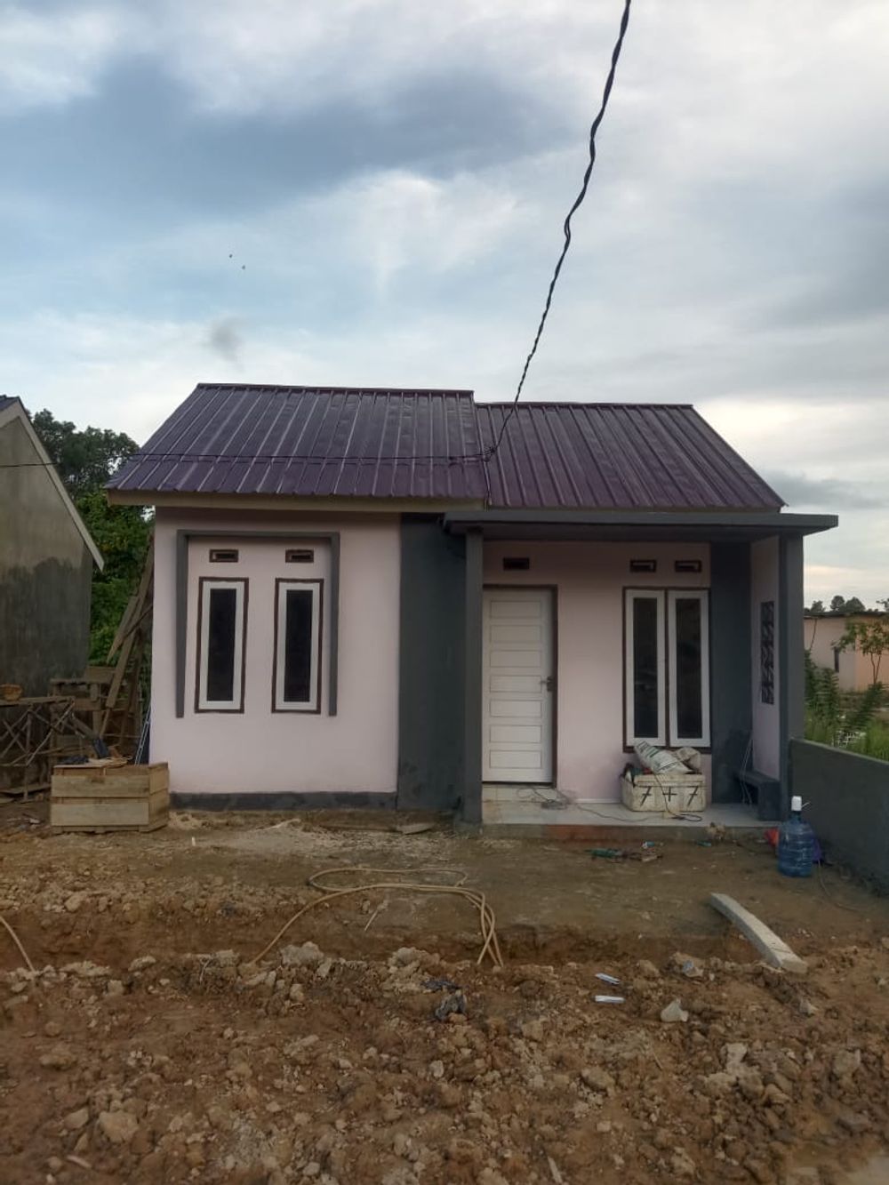 foto tampak rumah tipe subsidi 36/93.5 perumahan Griya Lepo-lepo