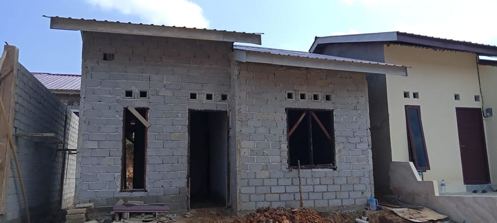 foto tampak rumah tipe 36/84 perumahan PERUMAHAN PURI KARANG JOANG