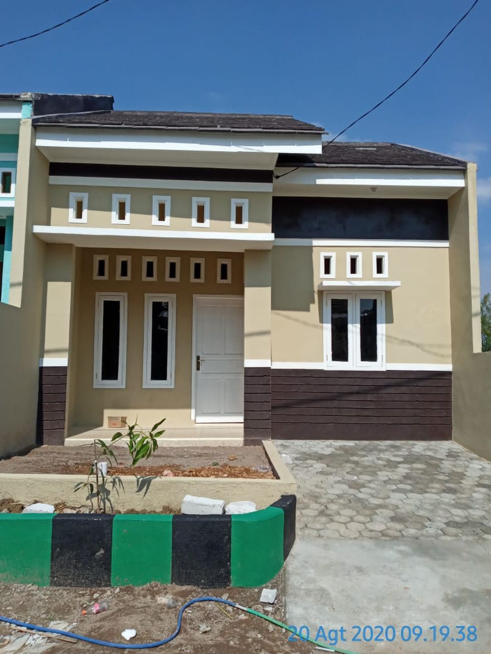 foto tampak rumah tipe 36 perumahan ISTANA BANJAR TAHAP 2