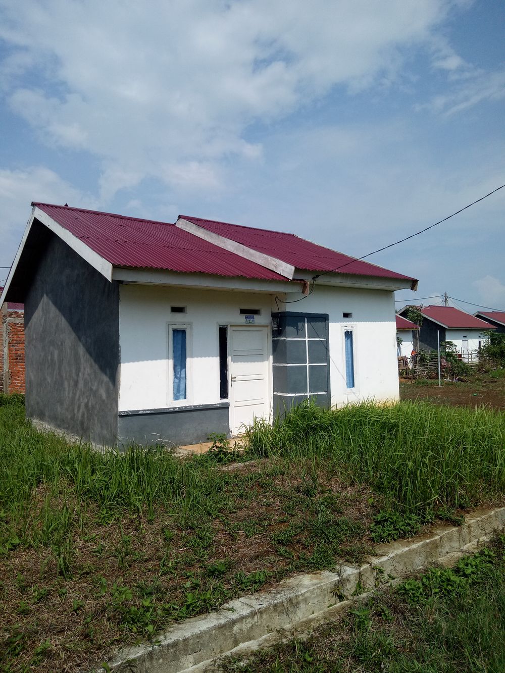 foto tampak rumah tipe 36 perumahan Pedati asri