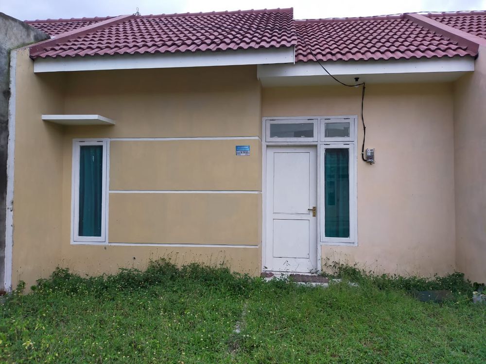 foto tampak rumah tipe 30/60 A perumahan GREEN PRATAMA