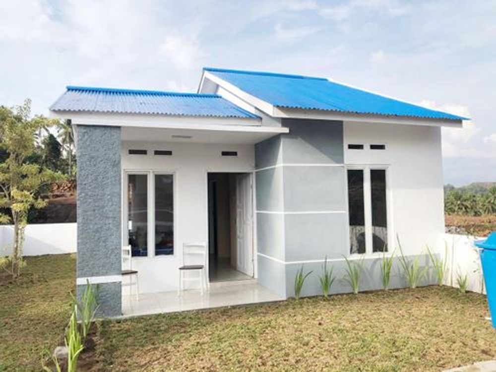 foto tampak rumah tipe 36/108 perumahan GRIYA BANGUN TOMOHON LESTARI 2