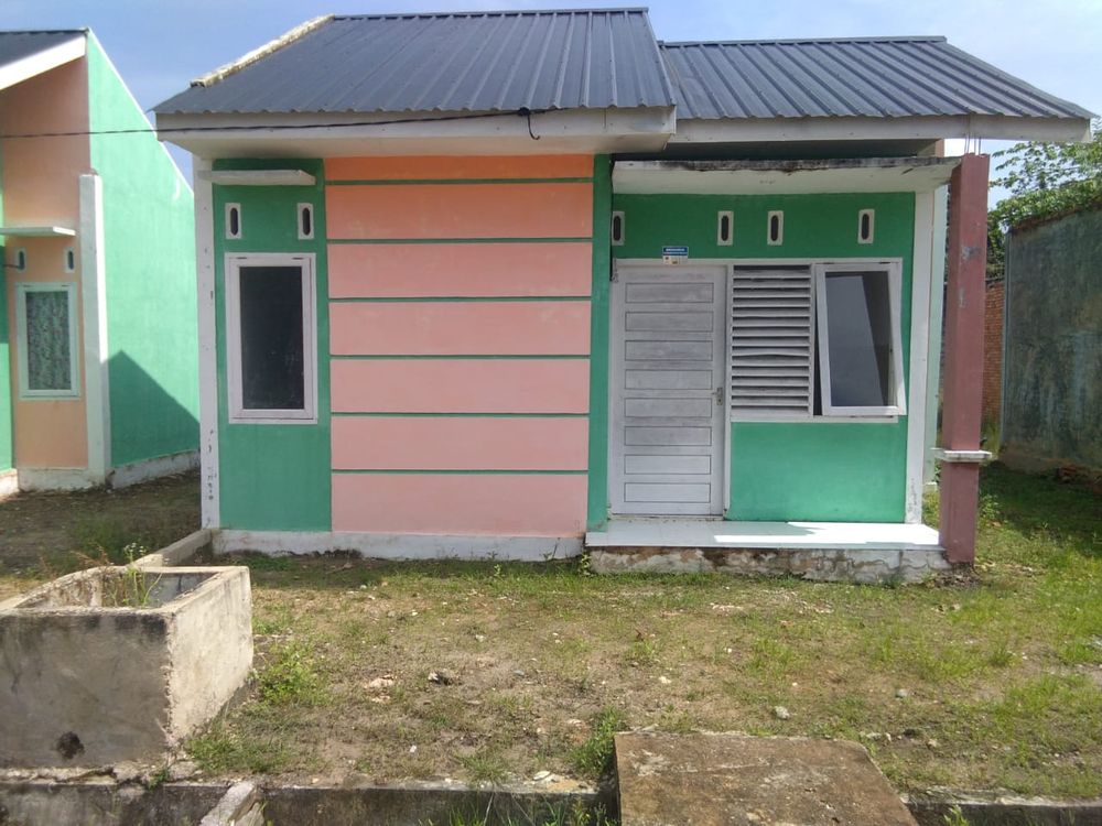foto tampak rumah tipe 36/108 perumahan STANUM REGENCY