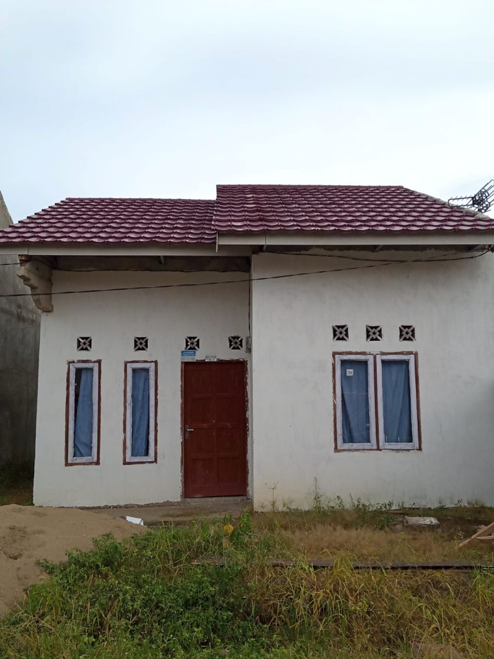 foto tampak rumah tipe 36 perumahan VILLA SENTOSA INDAH