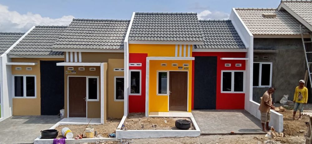 foto tampak rumah tipe Subsidi perumahan Patikraja Estate