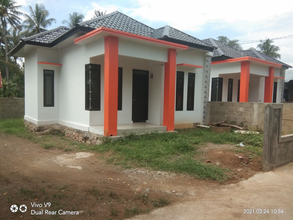 foto tampak rumah tipe 36 perumahan Luengbata Residence