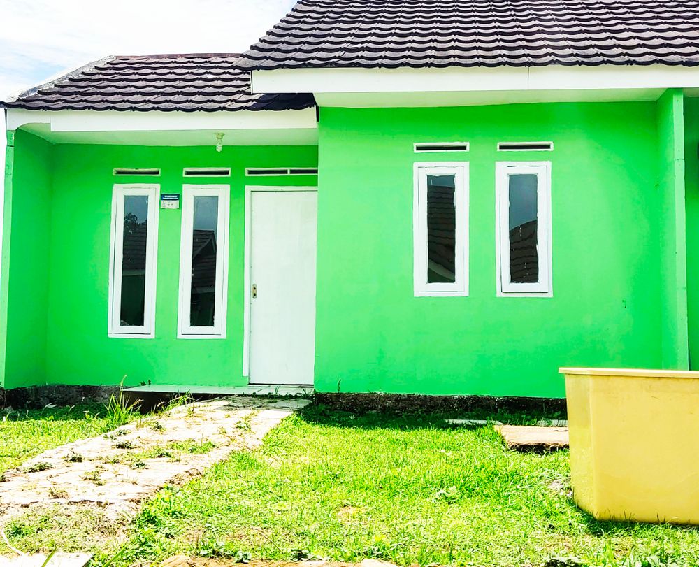 foto tampak rumah tipe 32/72 perumahan kota kahuripan purwakarta