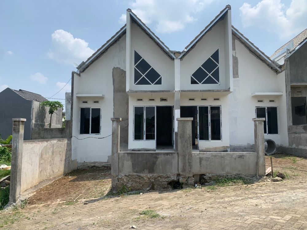 foto tampak rumah tipe 30/66 perumahan CLUSTER PERMATA