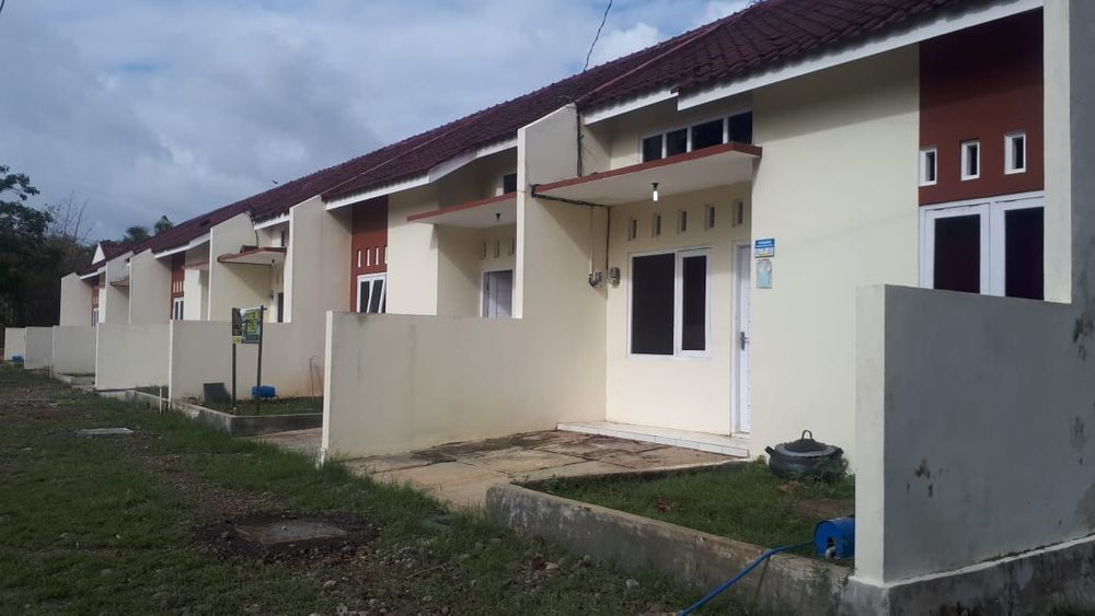 foto tampak rumah tipe catleya perumahan Perum Delima Village