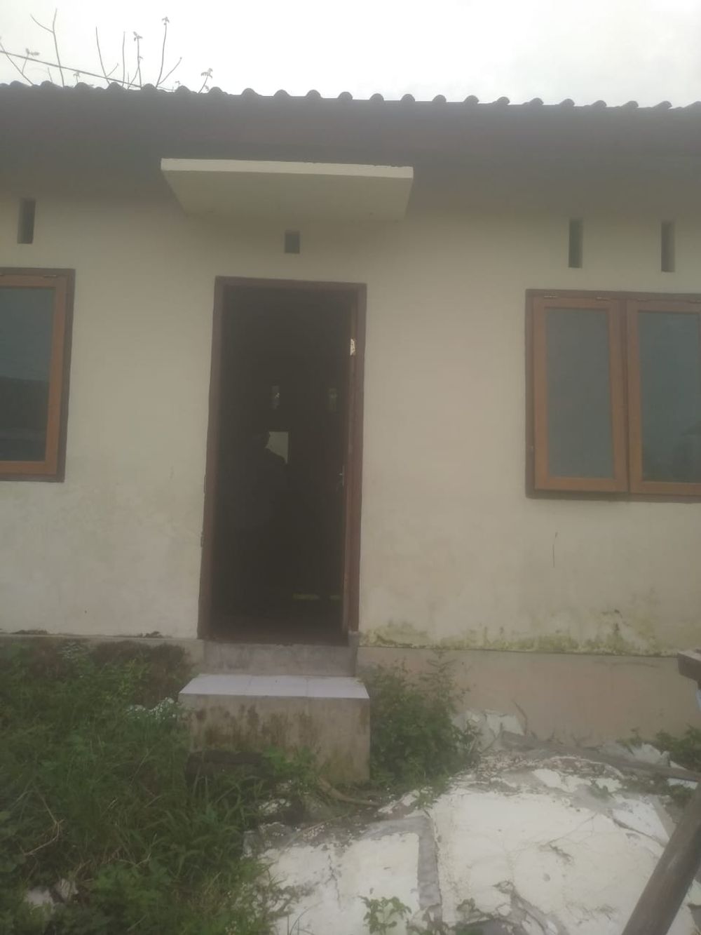 foto tampak rumah tipe 30 perumahan PERUMAHAN GEDONG MANDUNG VI