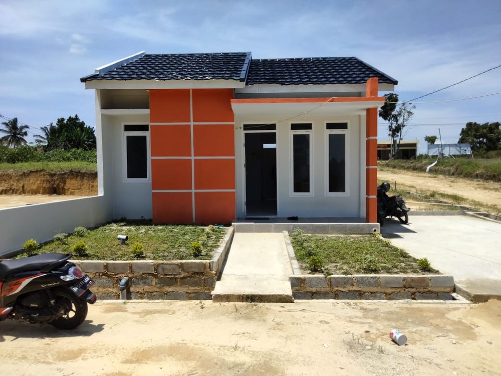 foto tampak rumah tipe 36 perumahan Sri Purnama Residence