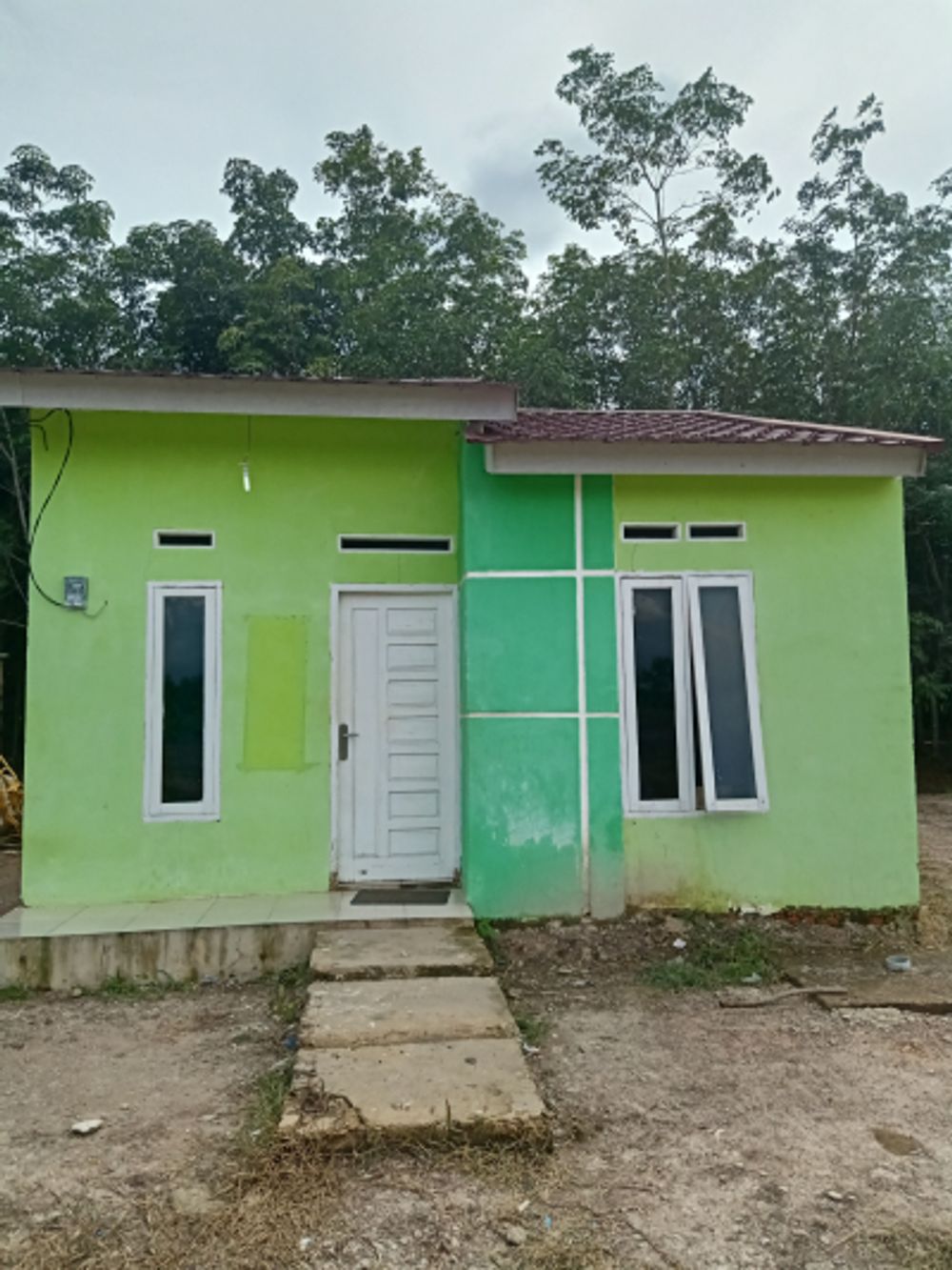 foto tampak rumah tipe 36 perumahan Griya putra sejahtera