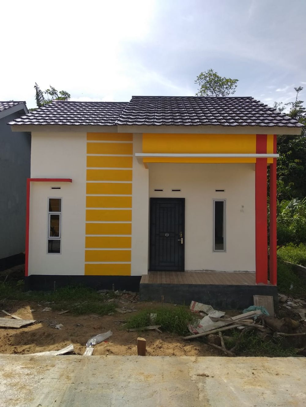 foto tampak rumah tipe 36 perumahan DAILY PERDANA RESIDENCE 2 BLOK E DAN F