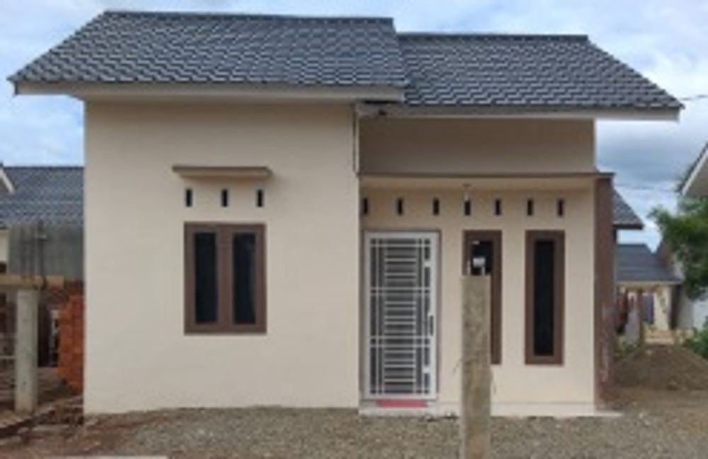 foto tampak rumah tipe 36 perumahan azkia gardenia