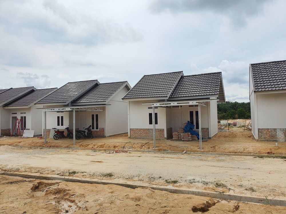 foto tampak rumah tipe RSH 36/108 perumahan PESONA YAHYA