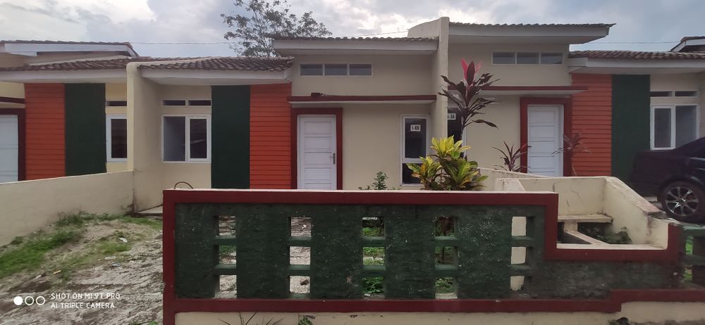 foto tampak rumah tipe 36 perumahan Kadu Pinang Village