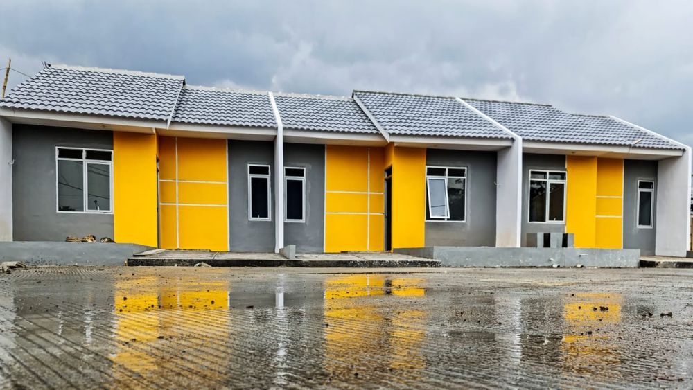 foto tampak rumah tipe 30/60 perumahan Perum PURI SAVA