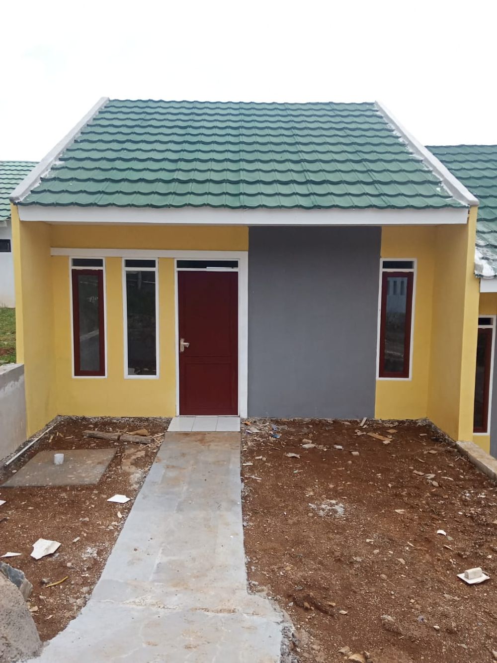 foto tampak rumah tipe 30/60 perumahan Terrace Pelangi Arjasari Tahap 1