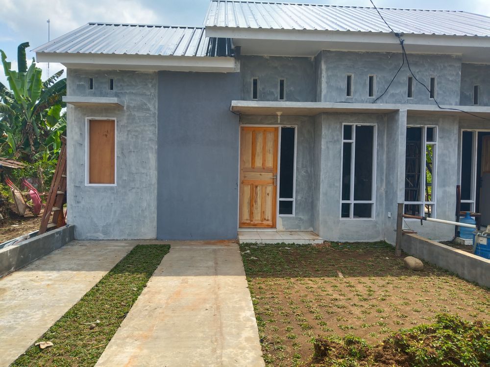 foto tampak rumah tipe 36 perumahan Asri Indah Suka Maju