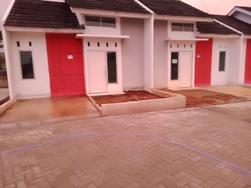 foto tampak rumah tipe Kencana perumahan Perumahan Villa Kencana Rangkasbitung