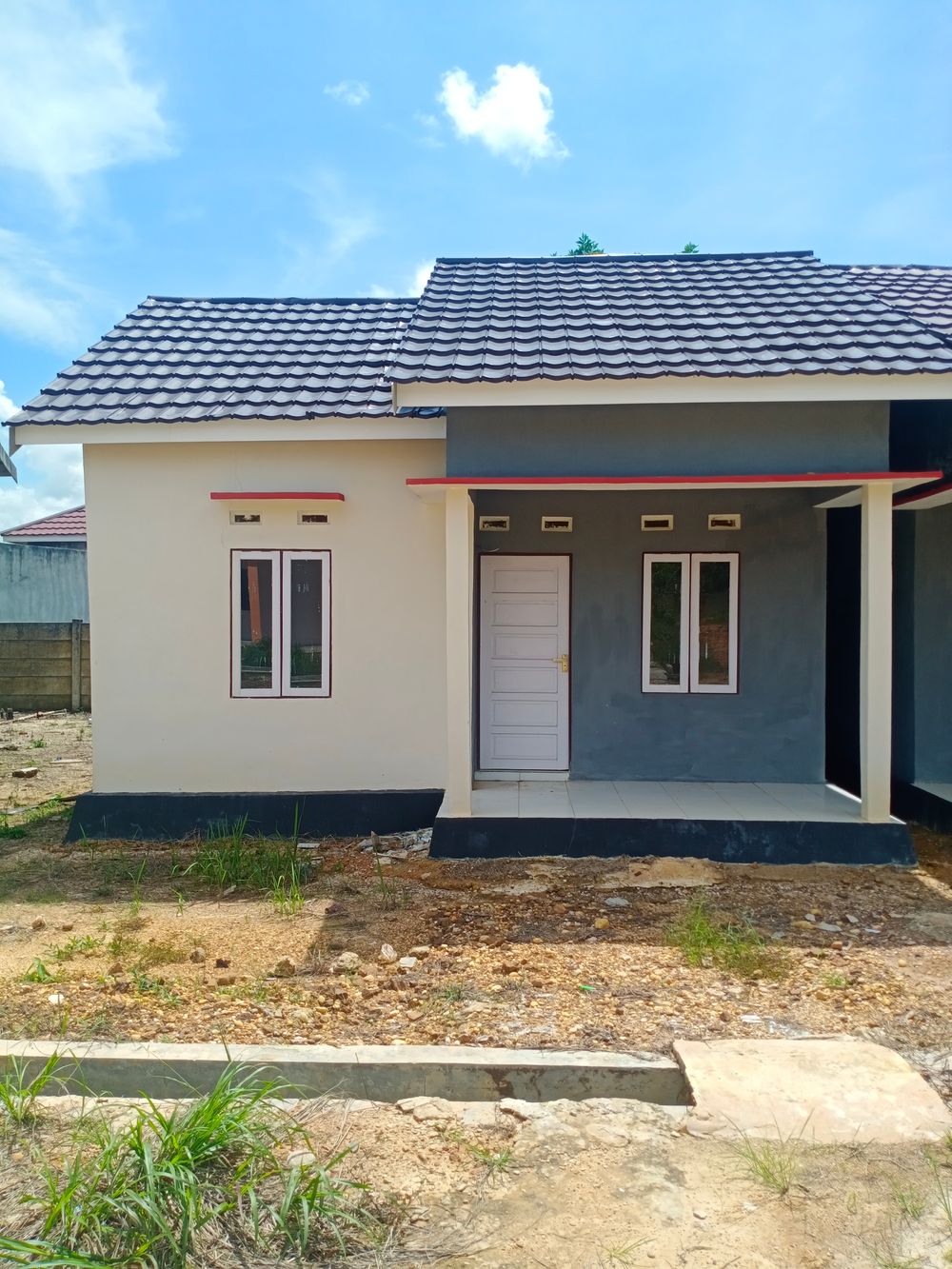 foto tampak rumah tipe 36 perumahan Berkat Pesona Sei Salak