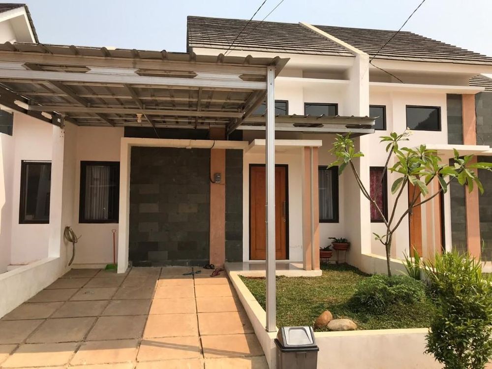 foto tampak rumah tipe 45/84 perumahan Griya Santolo Regency