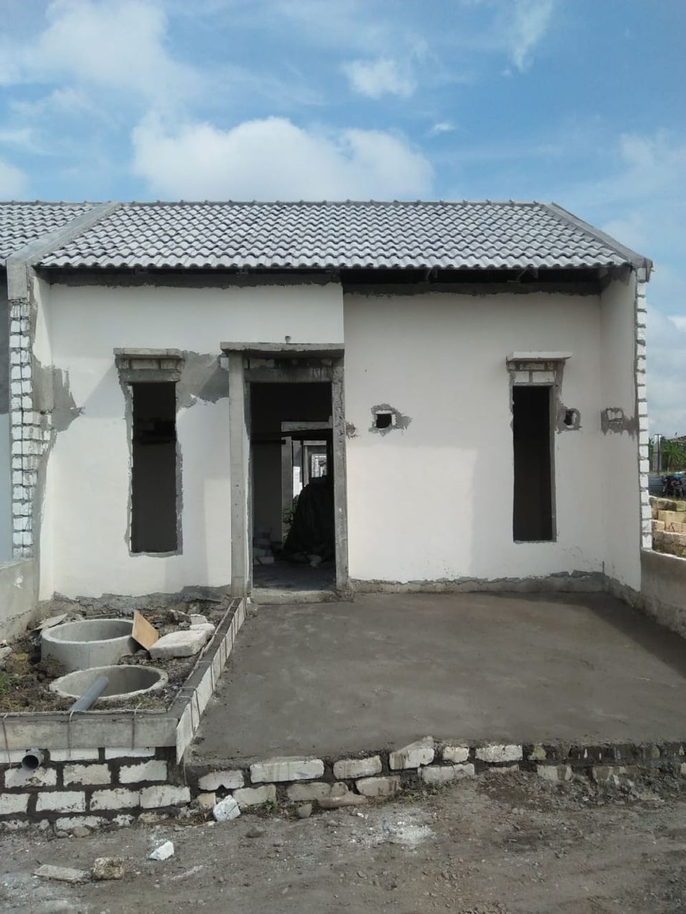 foto tampak rumah tipe 30/60 perumahan PERUMAHAN ZAMRUD RESIDENCE