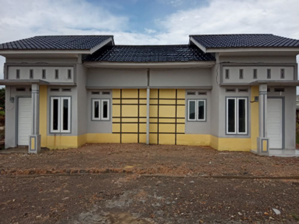 foto tampak rumah tipe 36/105 perumahan MONISA ASRI